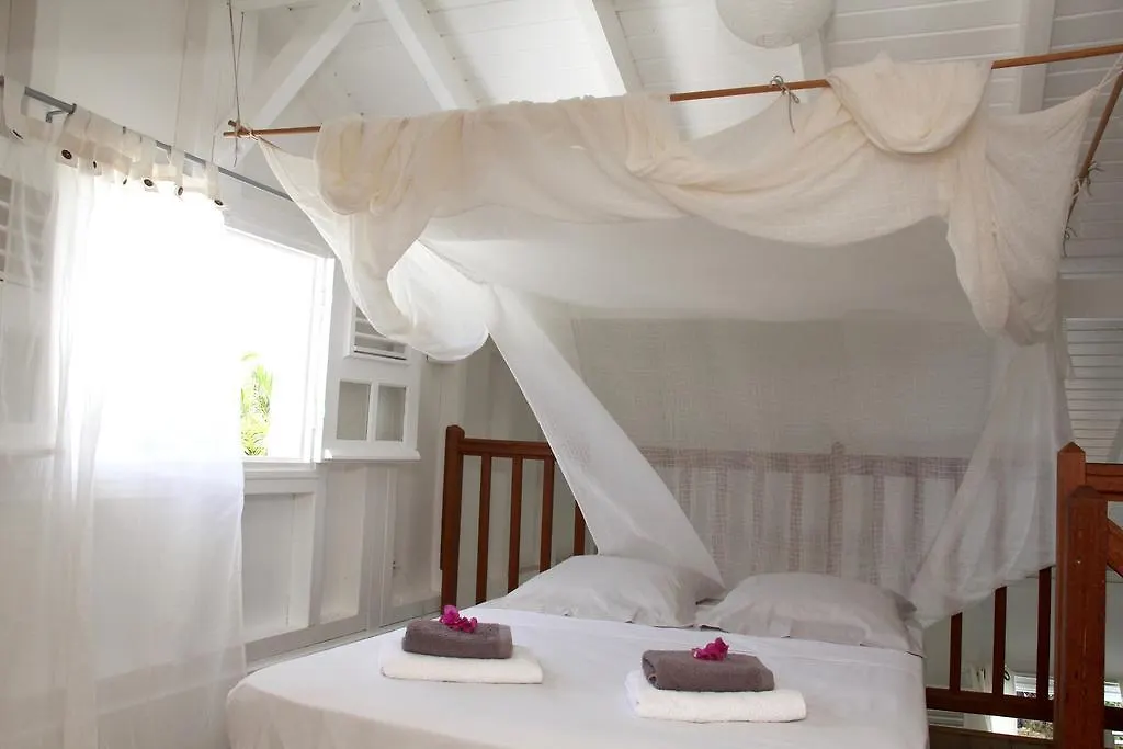 Guest house La Petite Villa Guadeloupe Sainte-Anne  Guadeloupe