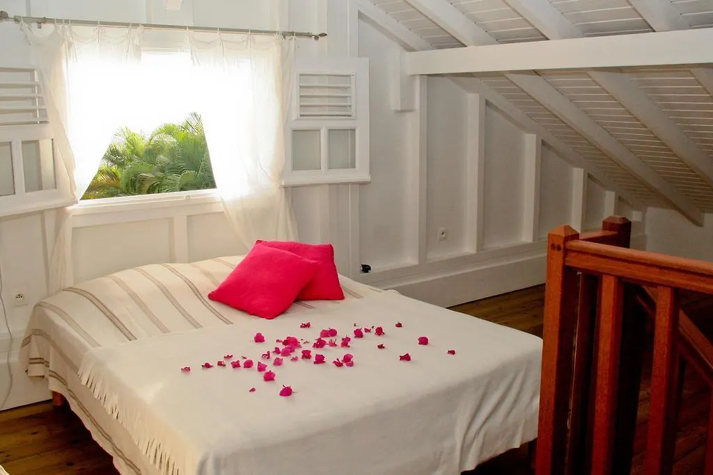 La Petite Villa Guadeloupe Sainte-Anne  Guest house Sainte-Anne (Grande-Terre)