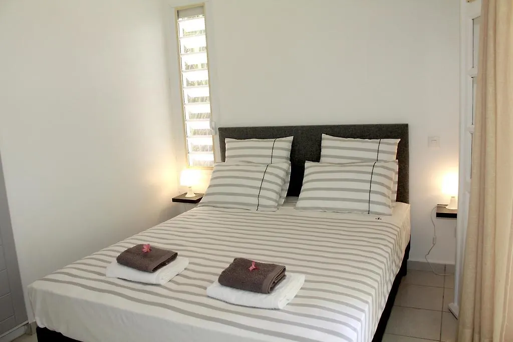 La Petite Villa Guadeloupe サンタンヌ 0*,